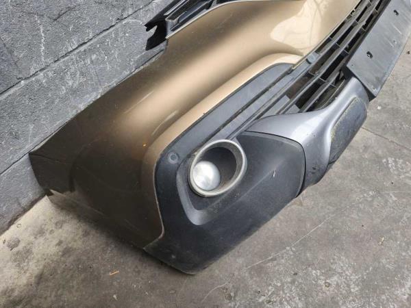 PARE CHOC AVANT RENAULT - Vue 2